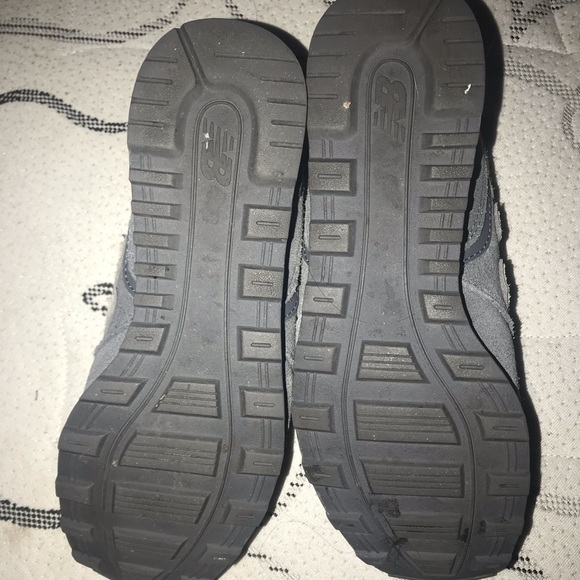 New Balance Shoes - Picture 3 of 3